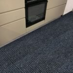 Самоклеюча плитка під ковролін темно-сіра 300х300х4,5мм SW-00001420 - Зображення 6